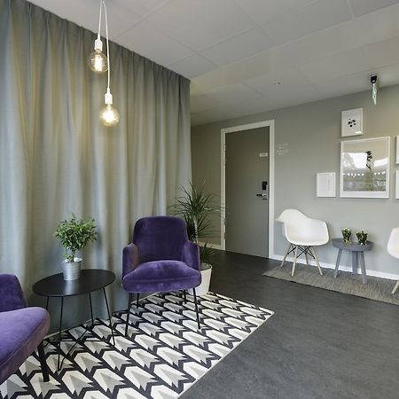 Hotell Eken Moelndal المظهر الخارجي الصورة