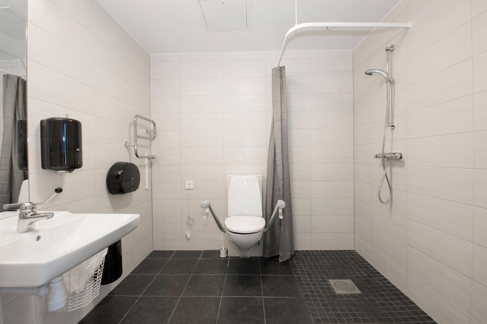 Hotell Eken Moelndal الغرفة الصورة